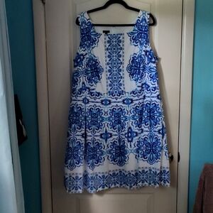 Talbots generous size 18 women's petite dress.  In teal, shades of blue & white!